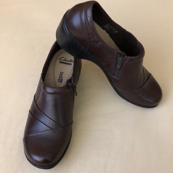 Clarks Shoes - Clarks collection soft cushion boots womens 8 brown zip ankle